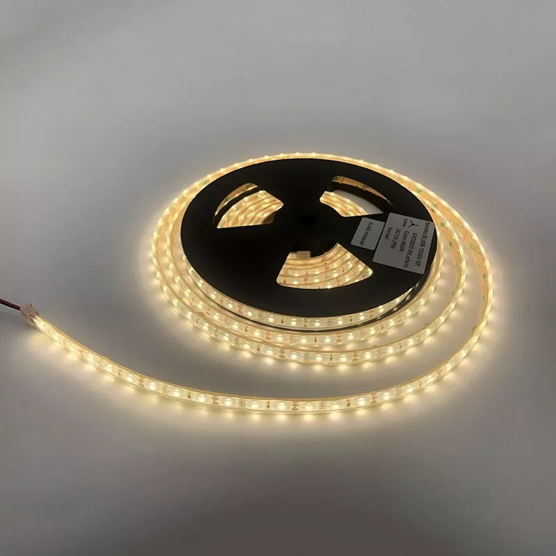 Як вибрати найкращу автомобільну лампу для кемпера для фургонів, фургонів і будинків на колесах